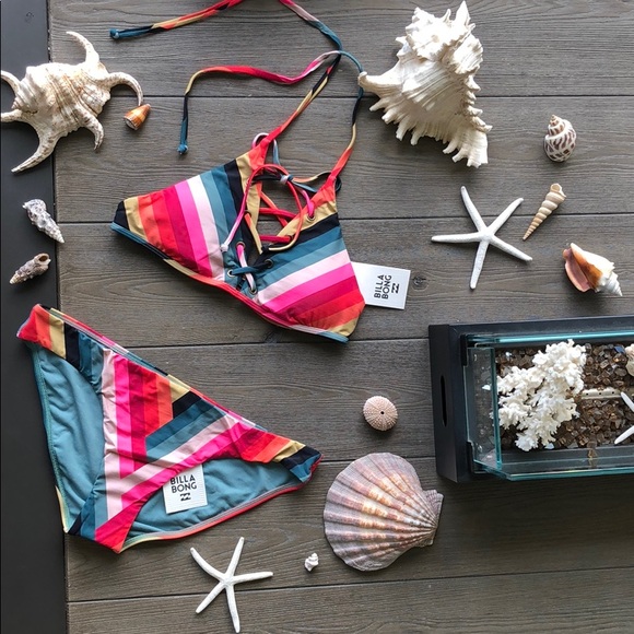 🌴🌼BILLABONG- COLOR SELL BIKINI SET🌼🌴 - Picture 2 of 10